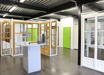 Agence Pasquet Menuiseries Toulouse 31 fenêtres et portes fenêtres intérieur