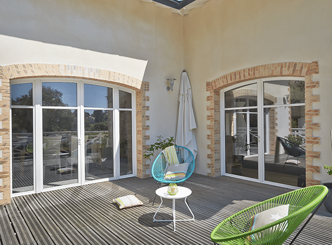 Porte-fenêtre-en-Bois-Racine-pasquet-menuiseries