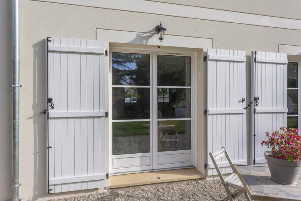 porte fenetre double ventaux volet pasquet menuiseries