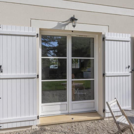 porte fenetre double ventaux volet pasquet menuiseries