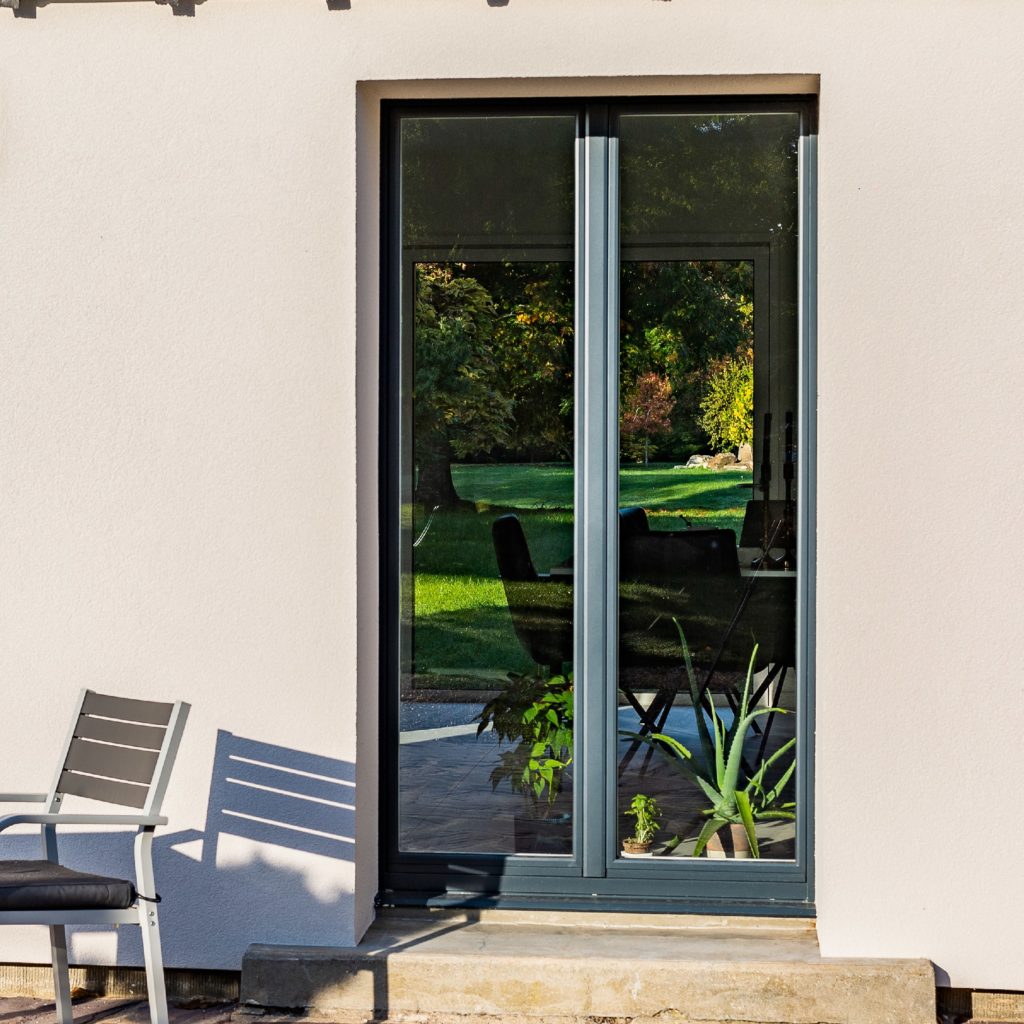 Porte-fenêtre en bois et aluminium mixte pasquet menuiseries porte-fenetre mixte 2 vantaux
